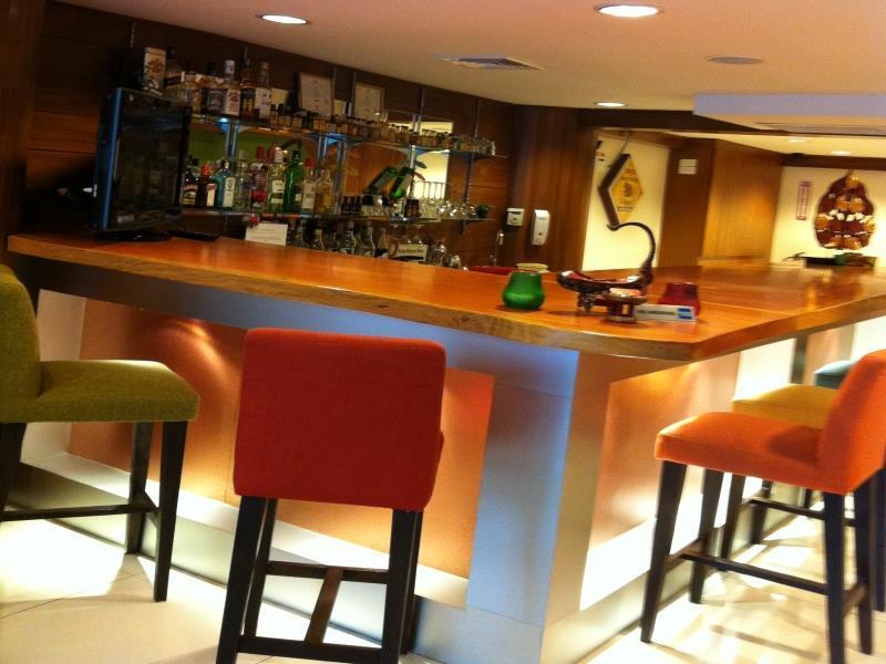Lullaby Inn Silom Bangkok Exterior foto
